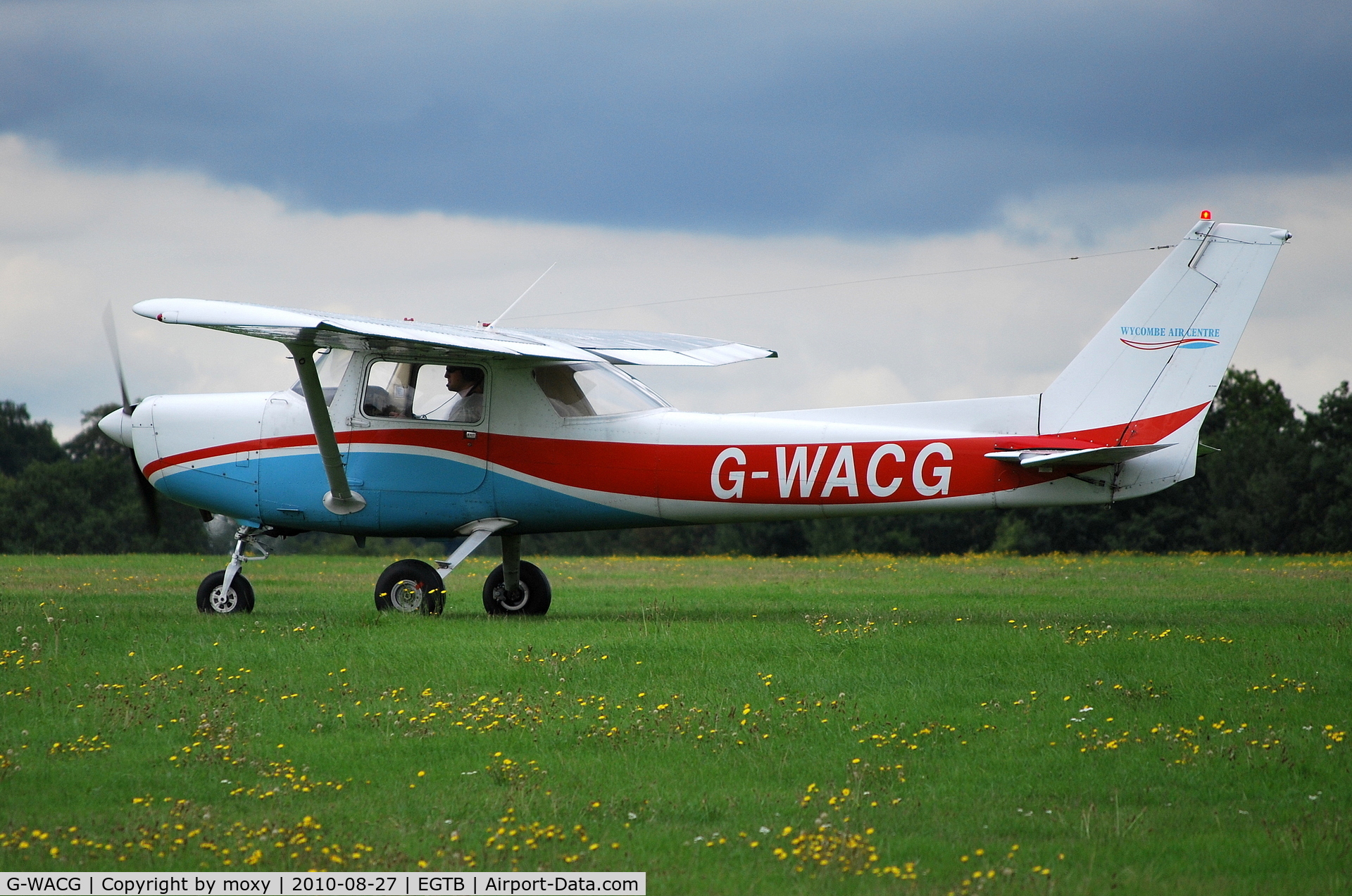 G-WACG, 1982 Cessna 152 C/N 152-85536, Cessna 152 Ex ZS-KXY at Wycombe Air Park. Sadly on the 17th November 2017 this aicraft collided with Gimbal G-JAMM near Aylesbury resulting in four fatalities.