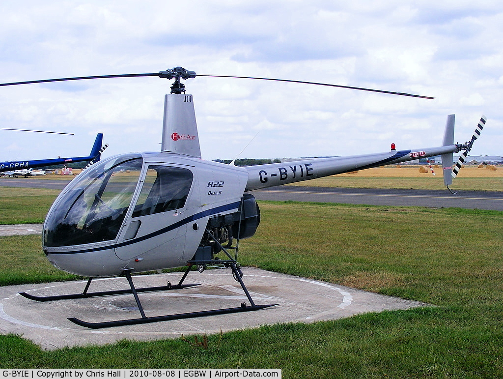 G-BYIE, 1999 Robinson R22 Beta C/N 2933, Givens Aviation