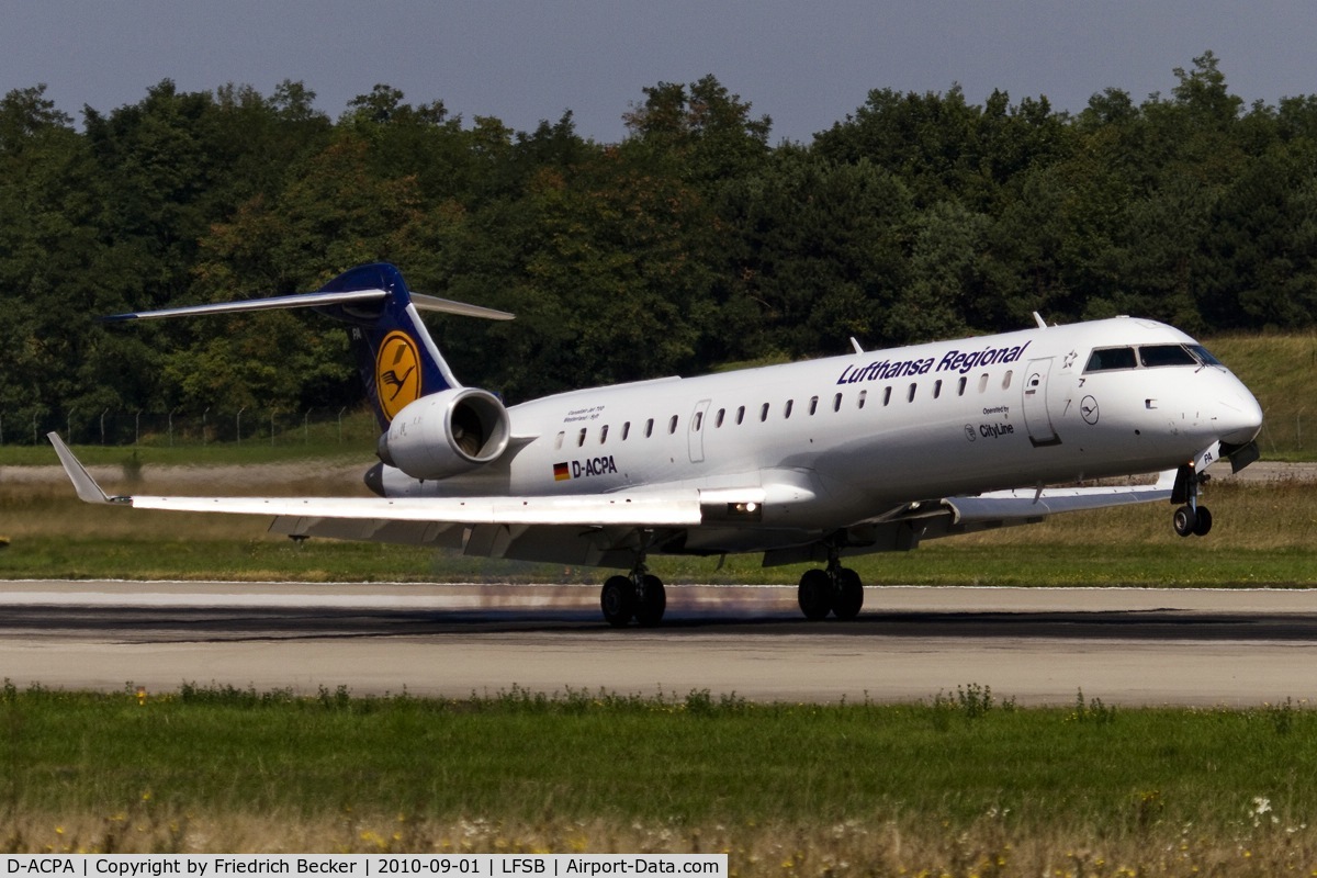 D-ACPA, 2001 Canadair CRJ-701ER (CL-600-2C10) Regional Jet C/N 10012, touchdown