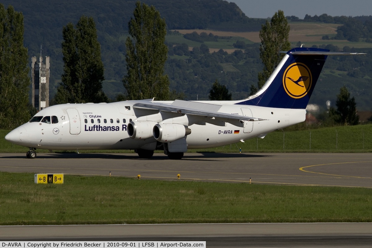 D-AVRA, 1994 British Aerospace Avro 146-RJ85 C/N E.2256, taxying to the active