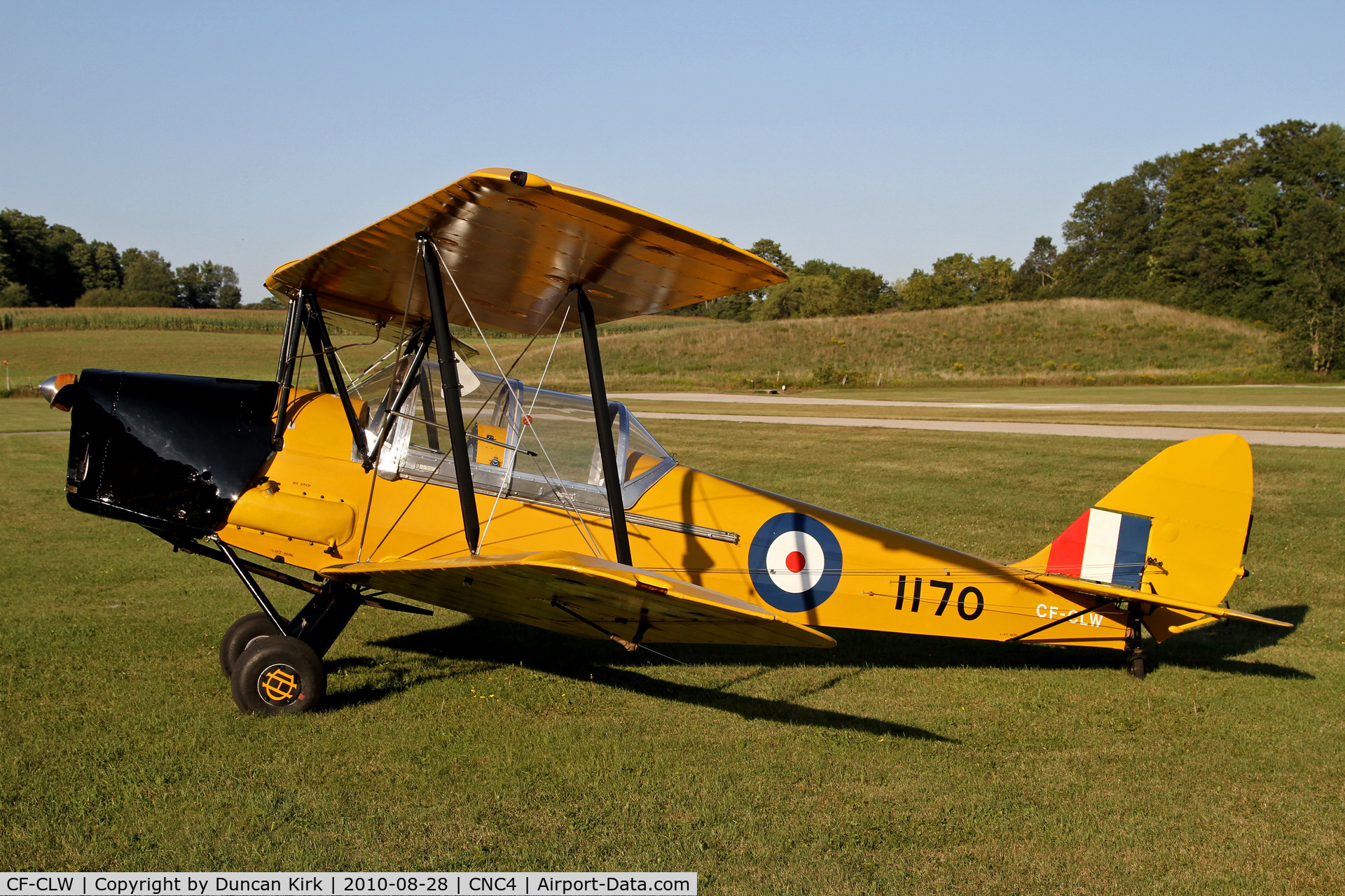 CF-CLW, 1941 De Havilland Canada DH-82C Tiger Moth C/N DHC1373, One of the eight Tiger Moths based at Guelph, ON