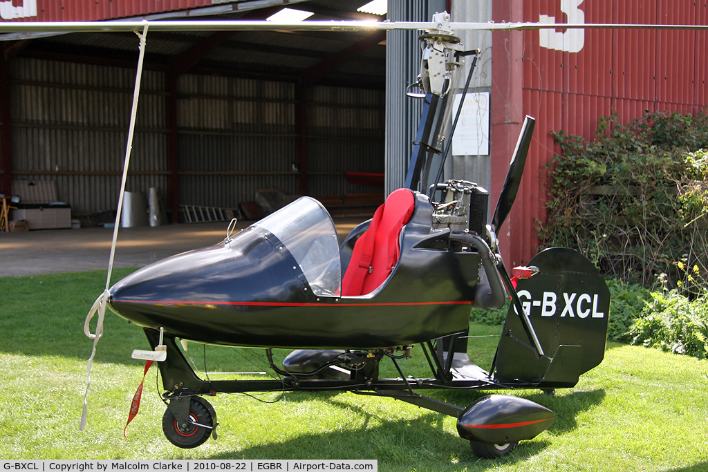 G-BXCL, 1997 Montgomerie-Bensen B-8MR Gyrocopter C/N PFA G/01-1287, Montgomerie-Bensen B8MR at Breighton Airfield's Summer Madness All Comers Fly-In in August 2010.