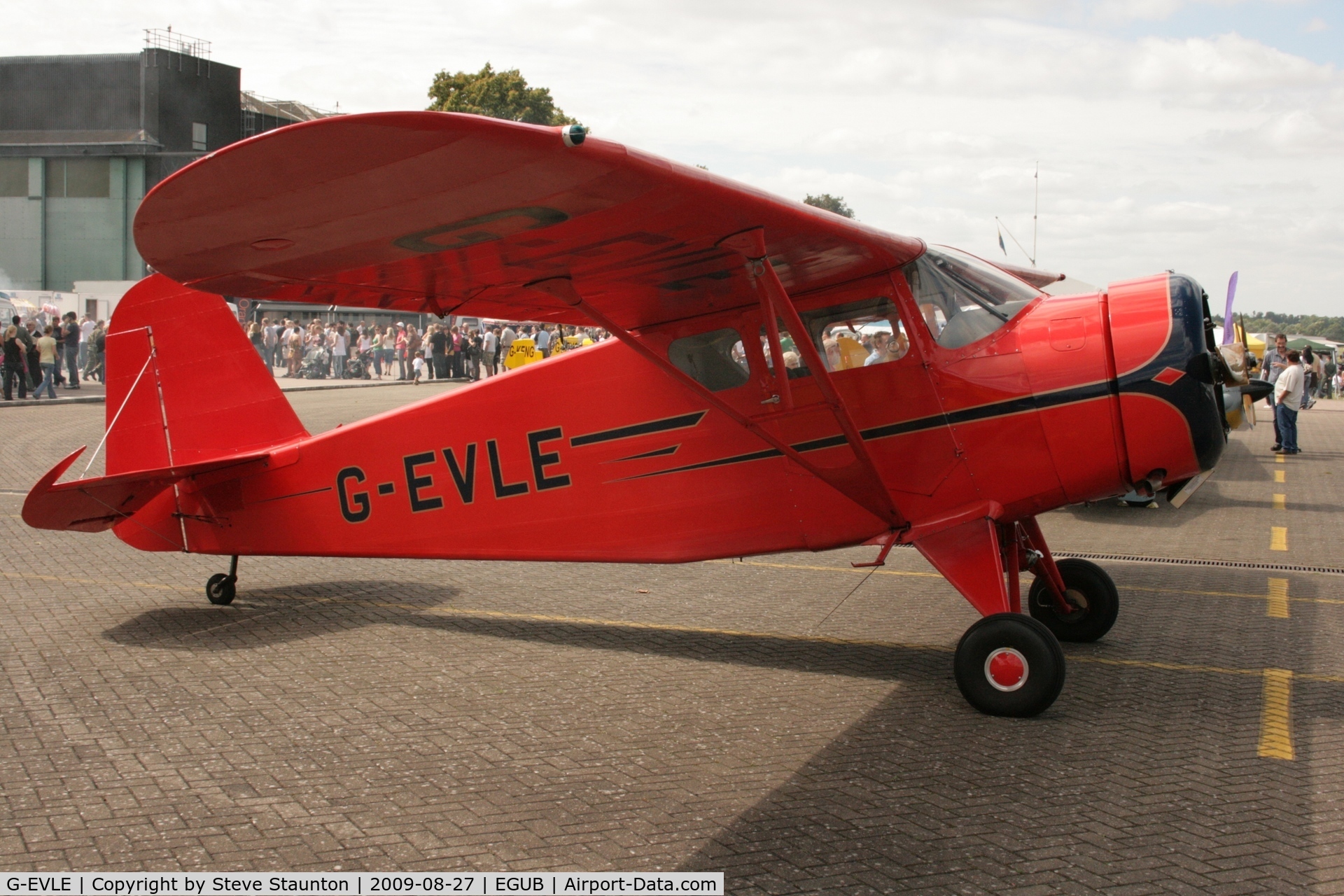 G-EVLE, 1939 Rearwin 8125 Cloudster C/N 803, Taken at RAF Benson Families Day, August 2009