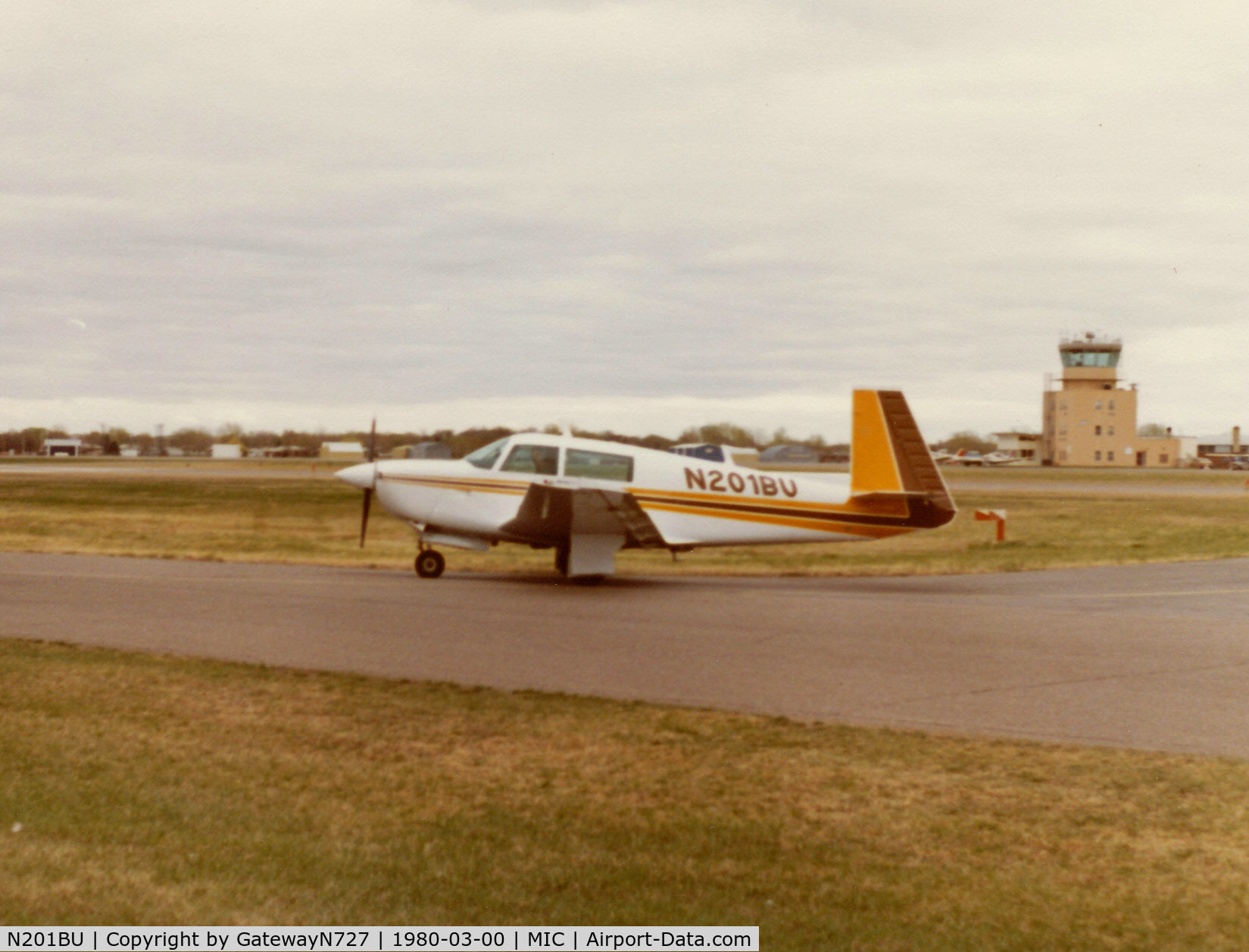 N201BU, 1977 Mooney M20J 201 C/N 24-0320, At Crystal Airport.