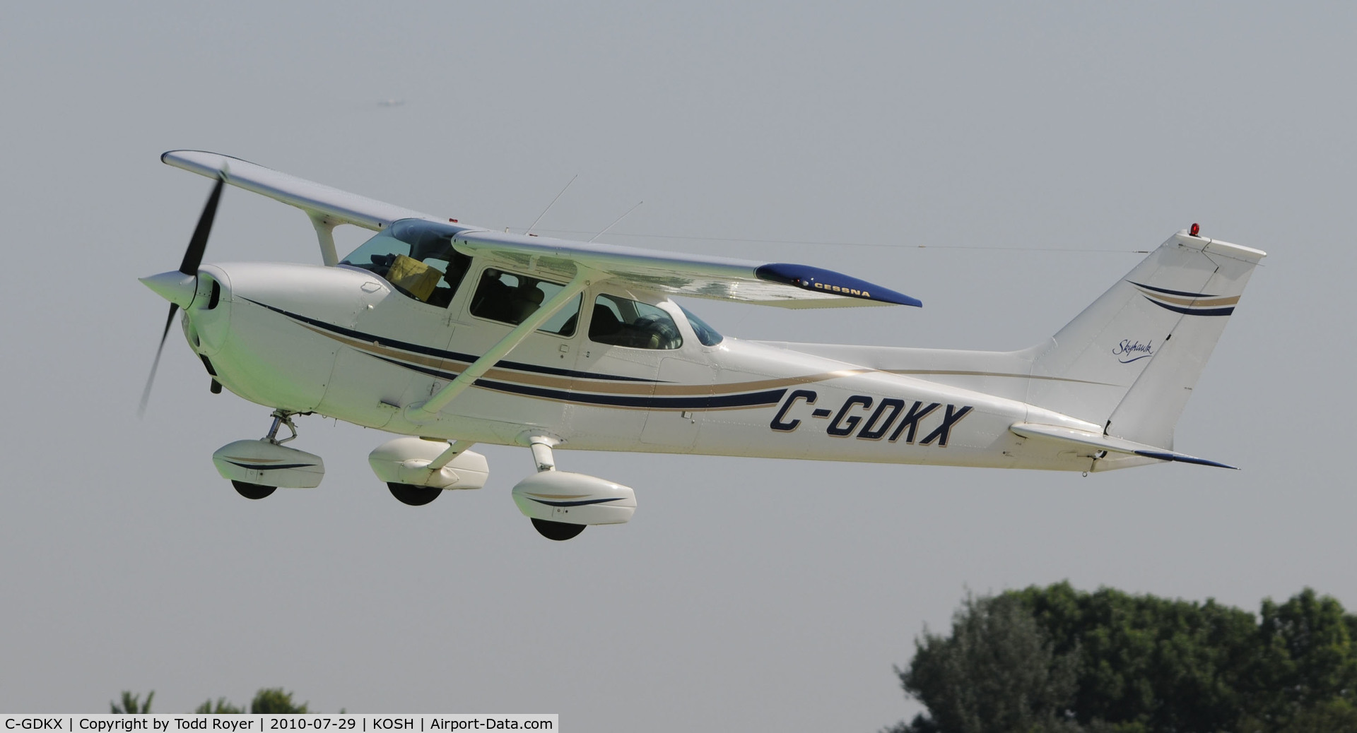 C-GDKX, 1974 Cessna 172M C/N 17263252, EAA AIRVENTURE 2010