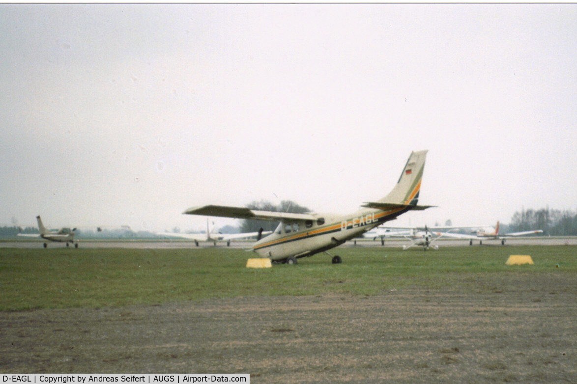 D-EAGL, Cessna P210N Pressurised Centurion C/N P21000587, this aircraft crashed on 24.10.2000,the photo was taken in Augsburg Airport 199?