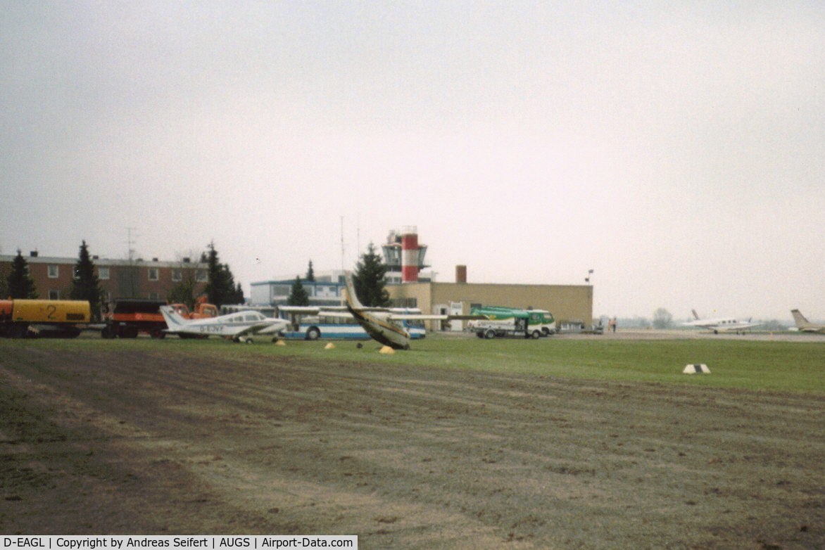 D-EAGL, Cessna P210N Pressurised Centurion C/N P21000587, this photo was taken in Augsburg 199?