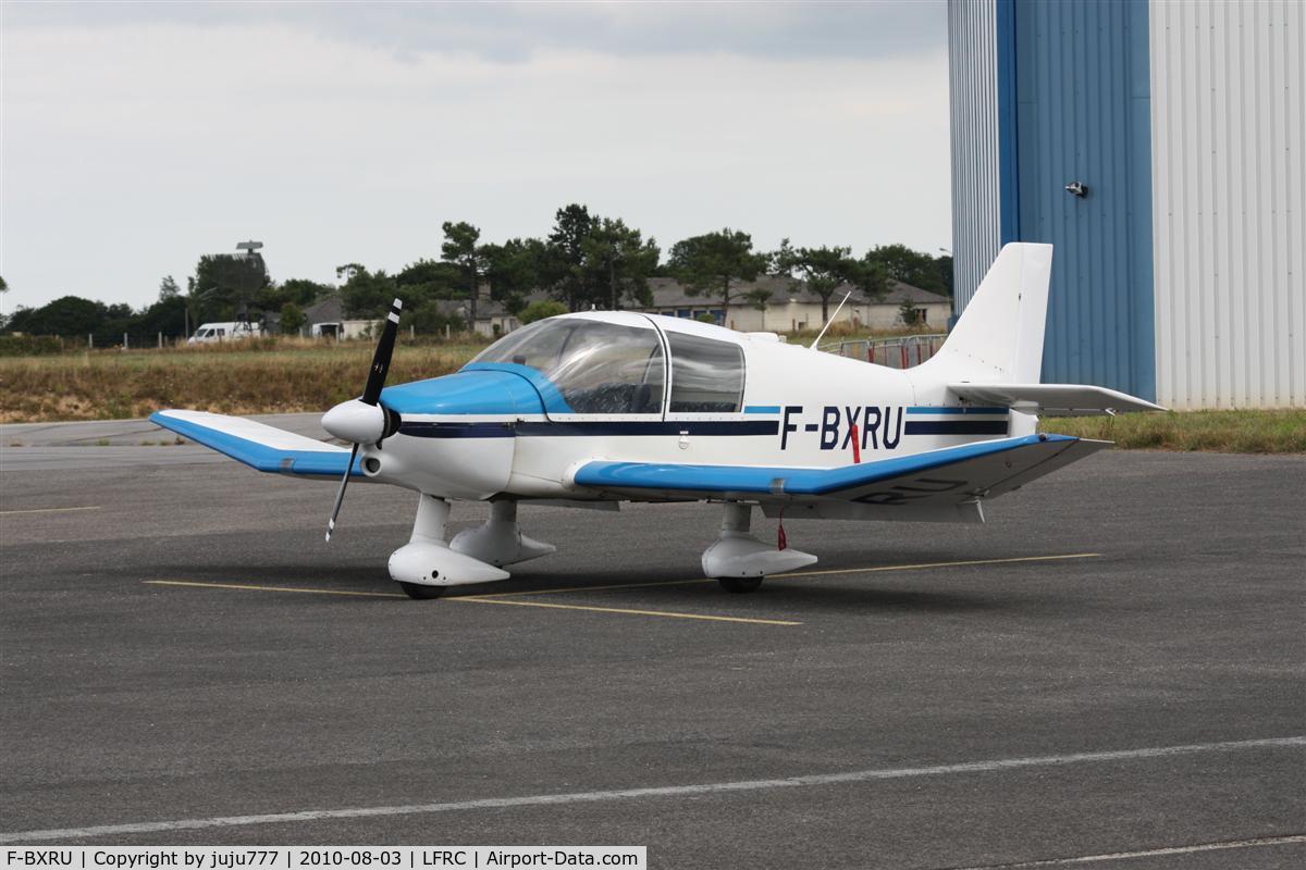 F-BXRU, Robin DR-400-108  Dauphin 2+2 C/N 1084, at Maupertus