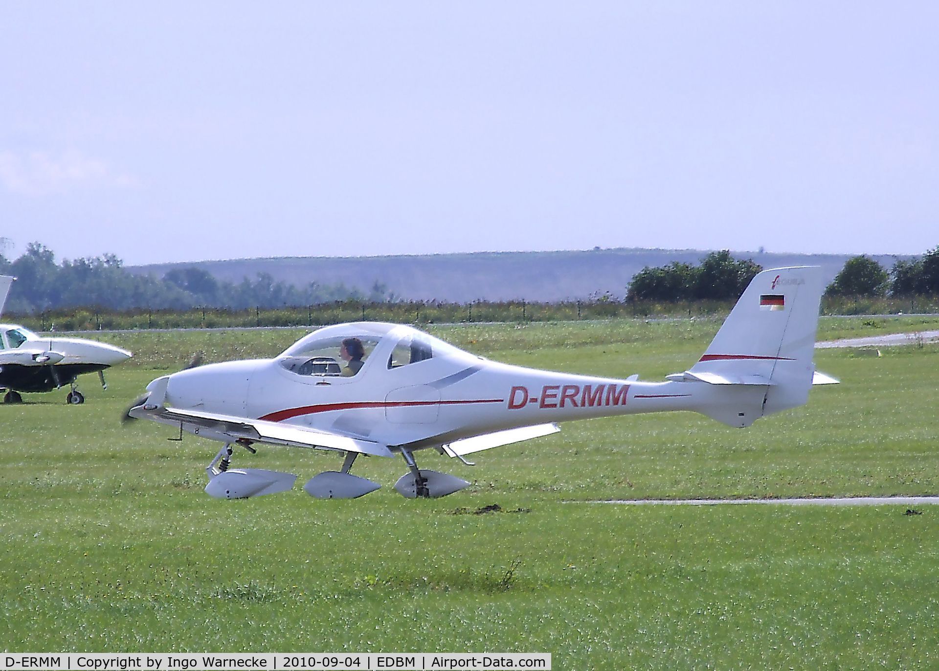 D-ERMM, 2003 Aquila A210 (AT01) C/N AT01-108, Aquila A210 (AT01) at the 2010 Air Magdeburg