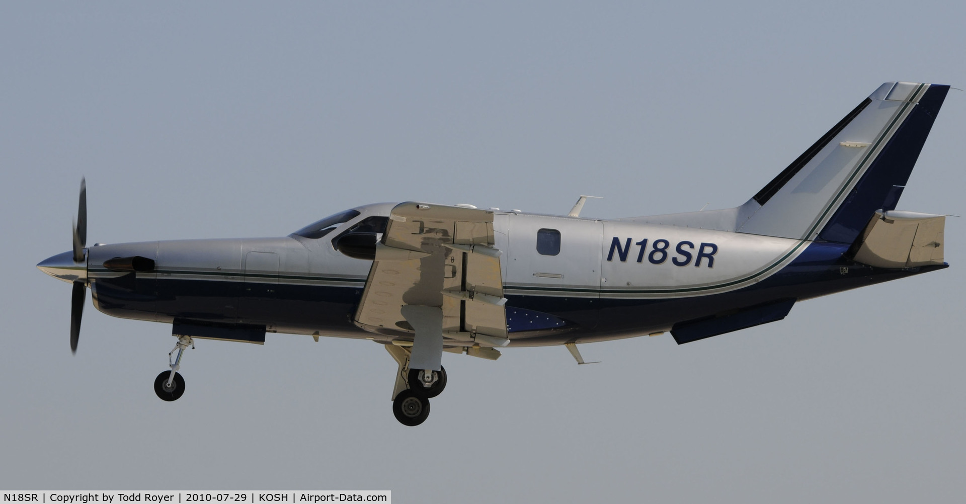 N18SR, 2000 Socata TBM-700 C/N 161, EAA AIRVENTURE 2010