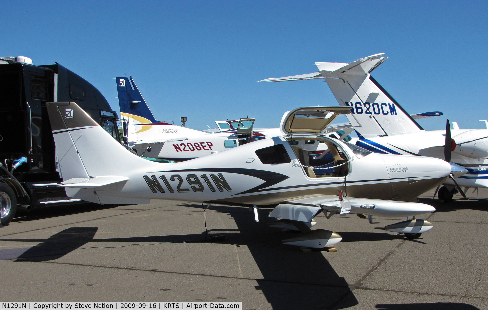 N1291N, Cessna LC41-550FG C/N 411128, 2009 Cessna LC41-550FG company demo @ 2009 Reno Air Races