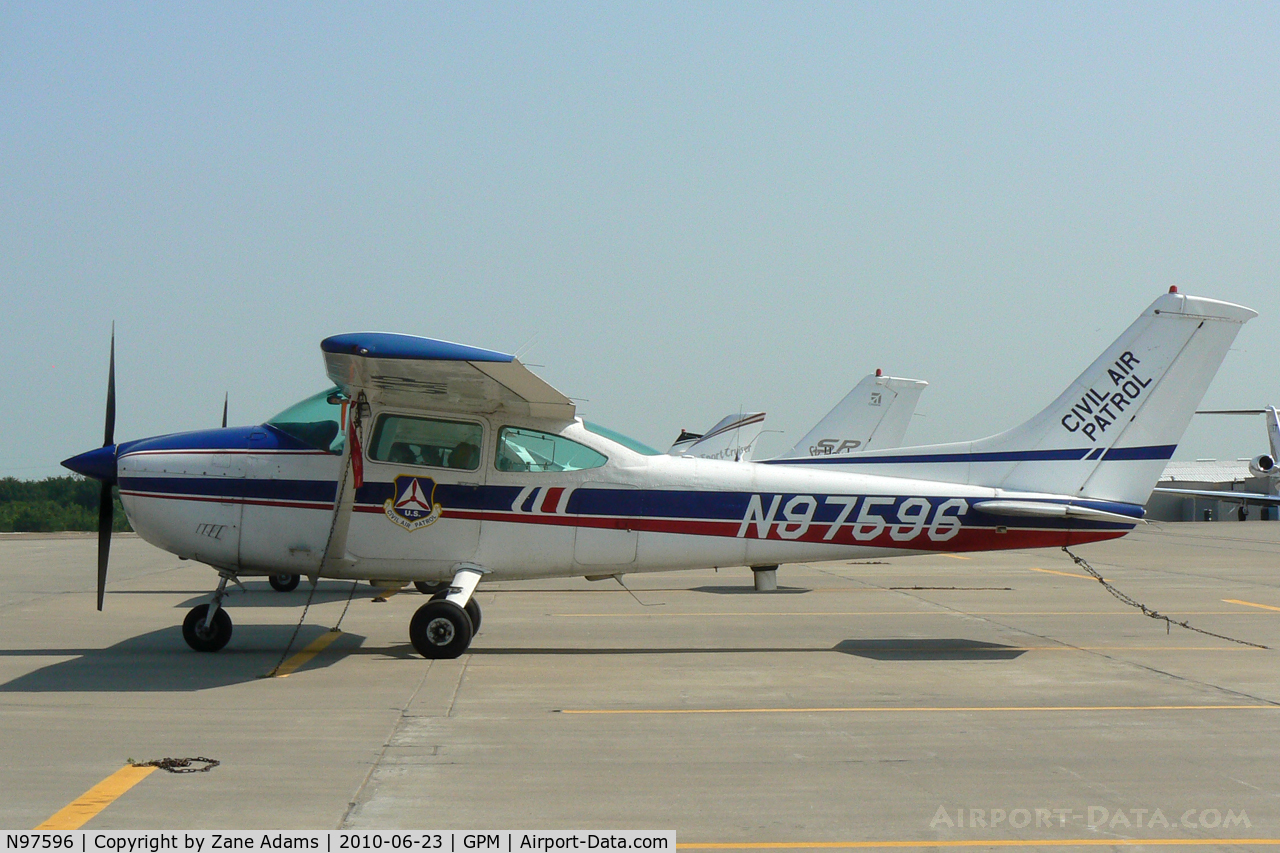 N97596, 1979 Cessna 182Q Skylane C/N 18267143, At Grand Prairie Municipal