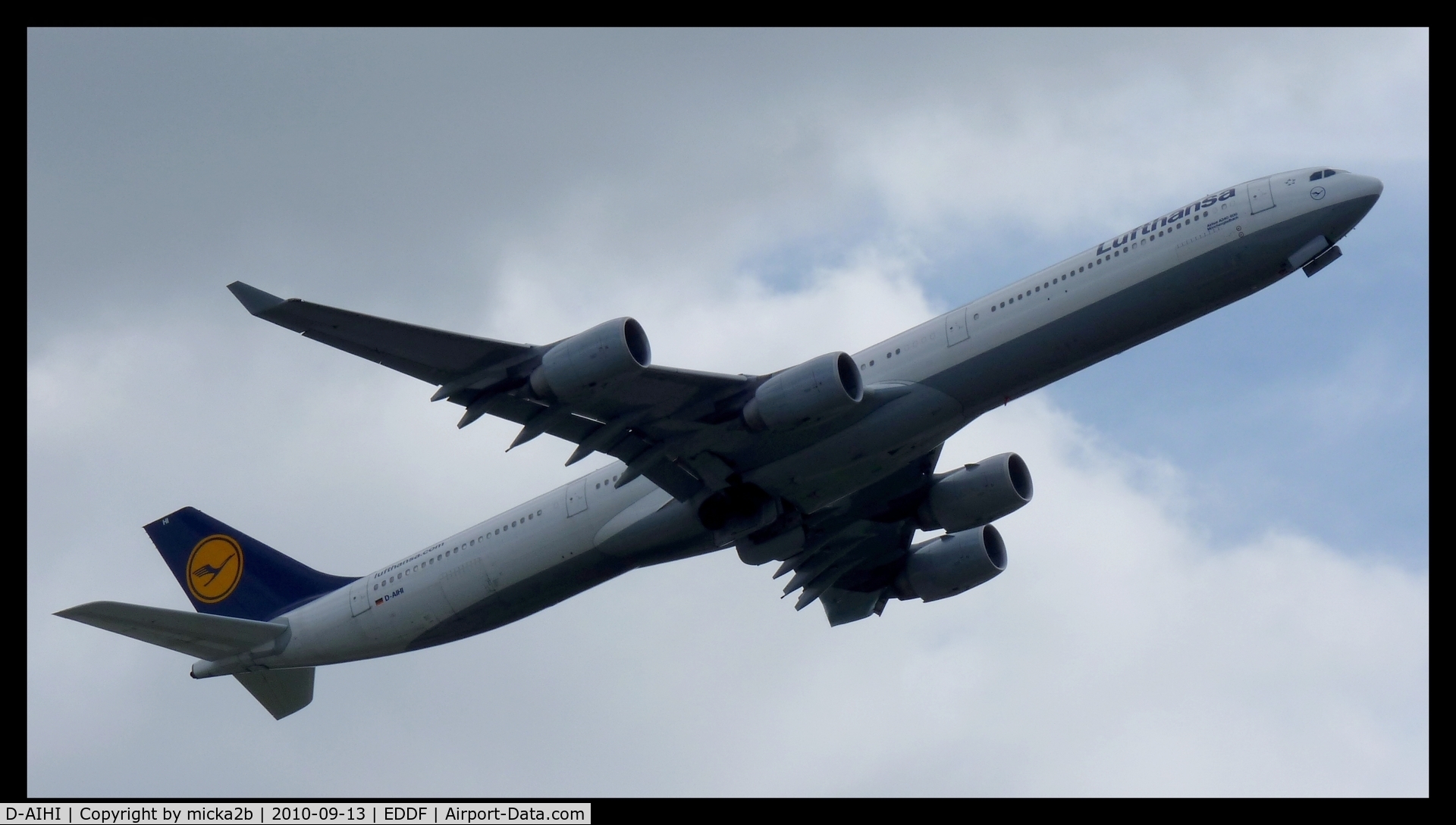 D-AIHI, 2004 Airbus A340-642 C/N 569, Take Off