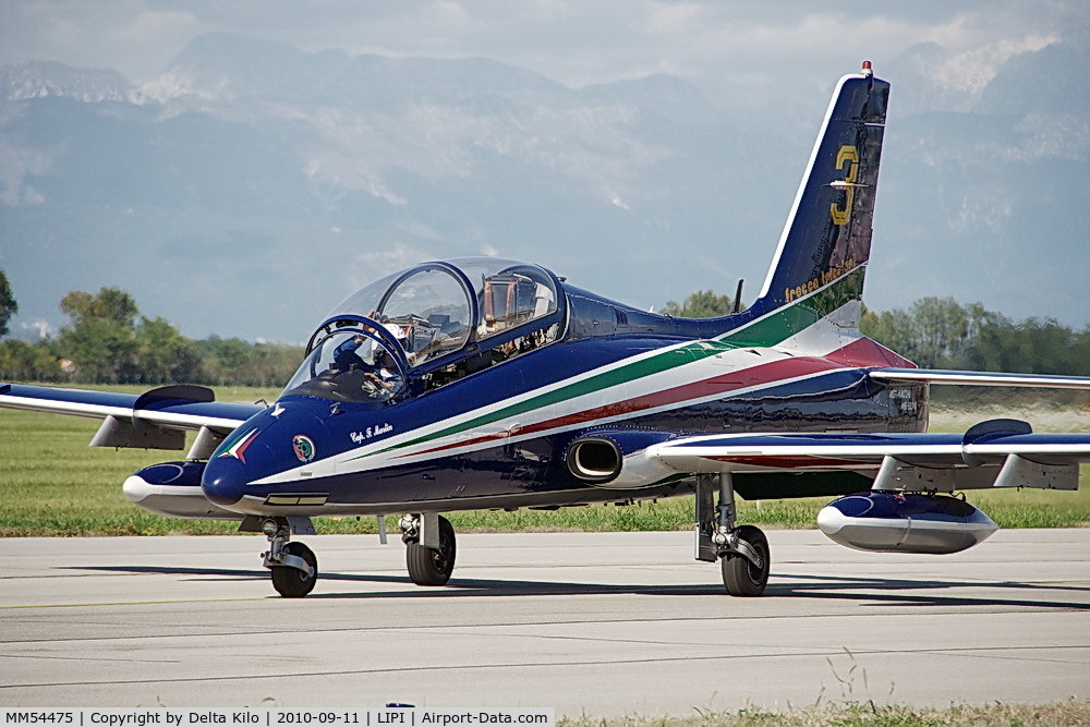 MM54475, Aermacchi MB-339MB C/N 6670, Italy - Air ForceAermacchi MB-339PAN