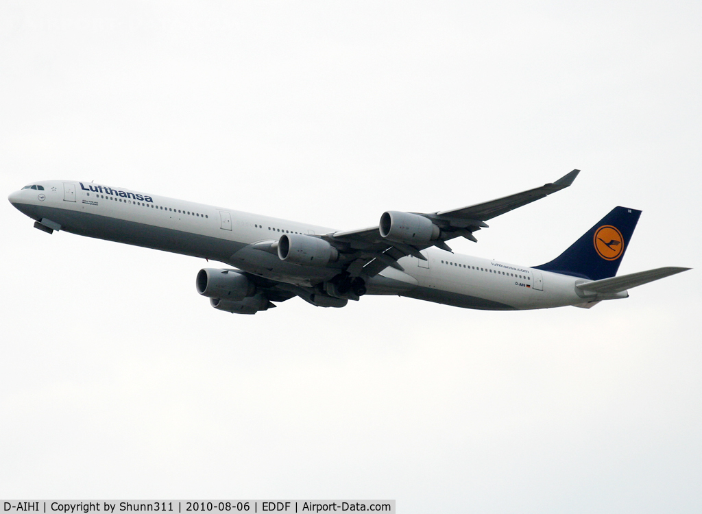 D-AIHI, 2004 Airbus A340-642 C/N 569, Taking off rwy 25R