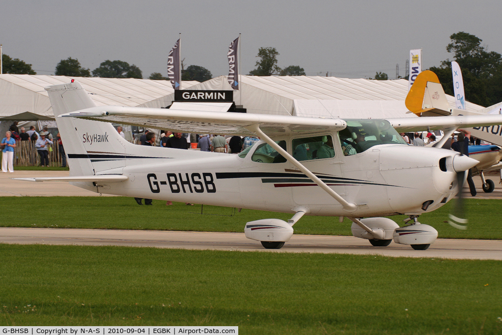 G-BHSB, 1980 Cessna 172N Skyhawk C/N 172-72977, LAA Rally 2010