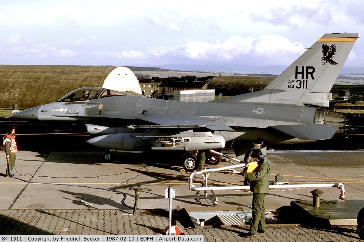 84-1311, 1984 General Dynamics F-16C Fighting Falcon C/N 5C-148, refuelling between two missions