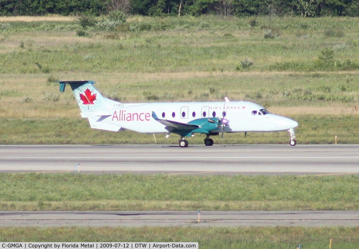 C-GMGA, 1998 Beech 1900D C/N UE-315, Alliance B1900D