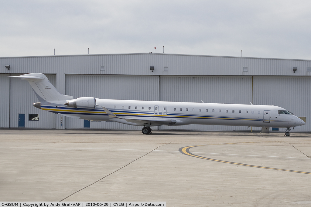 C-GSUM, 2008 Bombardier CRJ-900 (CL-600-2D24) C/N 15158, CRJ900