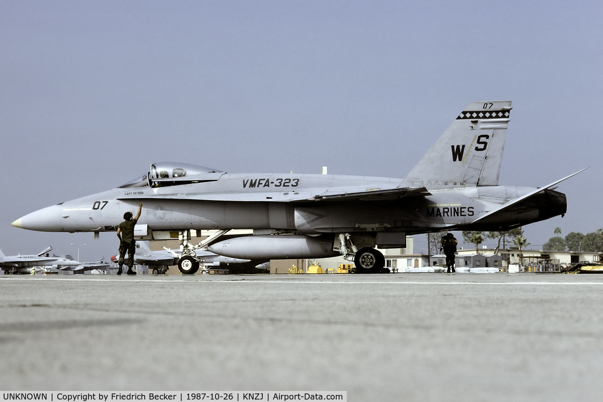 UNKNOWN, Miscellaneous Various C/N unknown, VMFA 323 Death Rattlers F/A-18A at MCAS El Toro