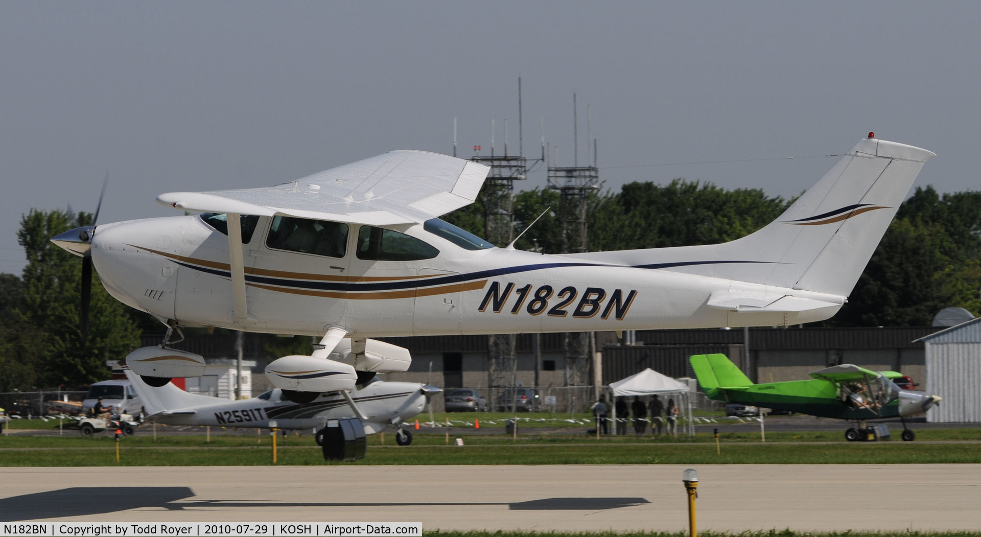 N182BN, 1979 Cessna 182Q Skylane C/N 18266924, EAA AIRVENTURE 2010