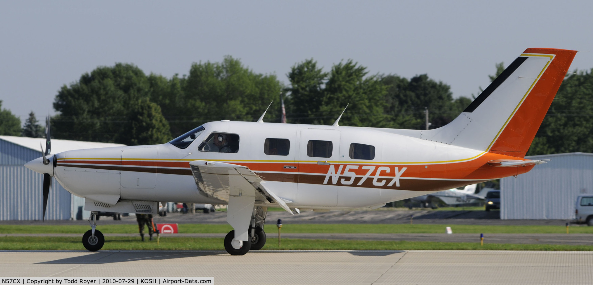 N57CX, 1985 Piper PA-46-310P Malibu C/N 46-8608013, EAA AIRVENTURE 2010