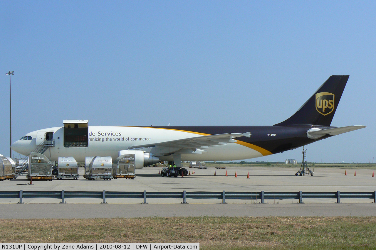 N131UP, 2001 Airbus A300F4-622R C/N 0815, UPS at DFW Airport - West Freight