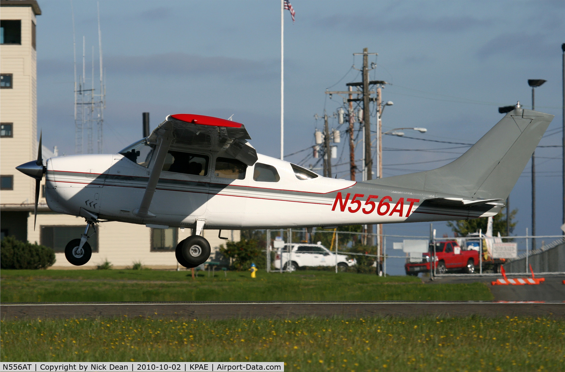 N556AT, 1964 Cessna 206 Super Skywagon C/N 206-0190, KPAE