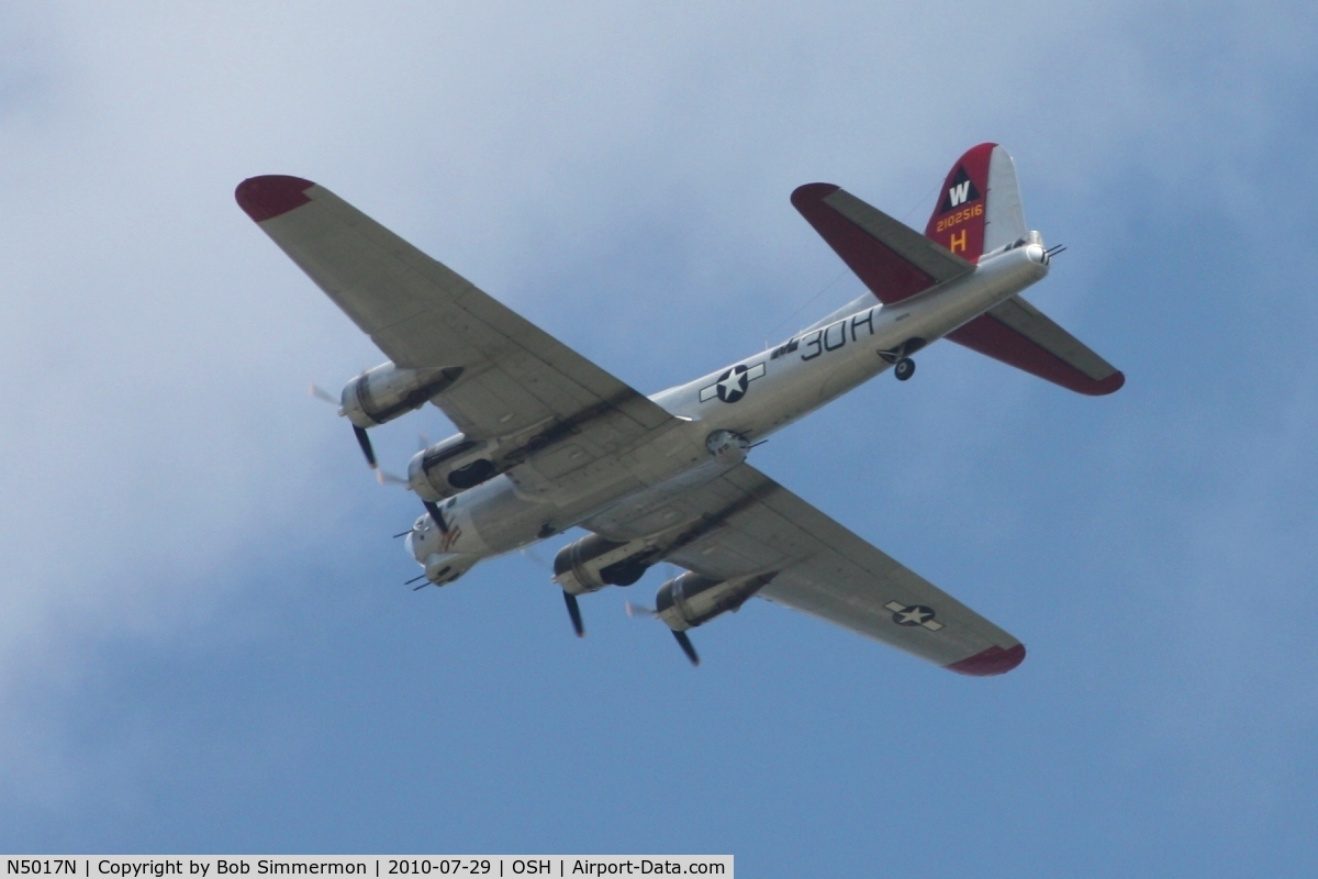 N5017N, 1944 Lockheed/Vega (Boeing) B-17G-105-VE Flying Fortress C/N 8649, Overflying Airventure 2010 - Oshkosh, Wisconsin