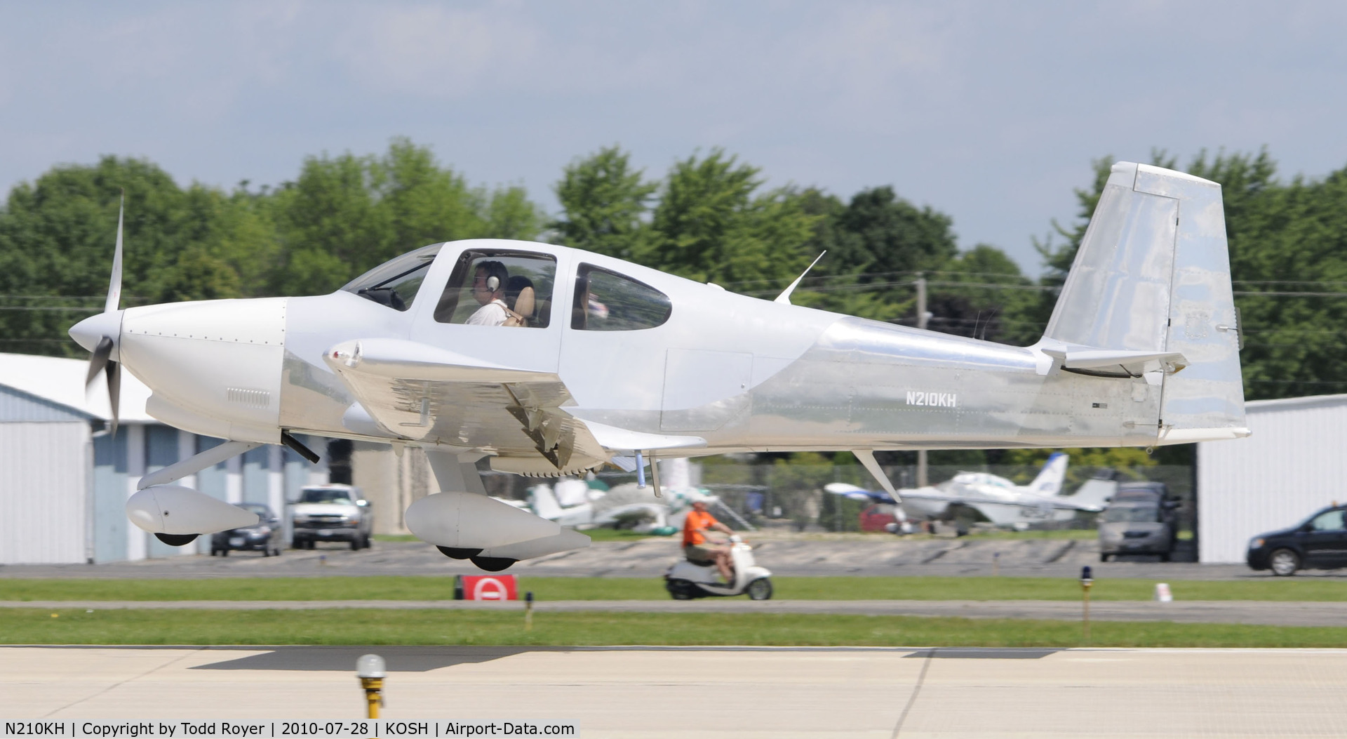 N210KH, Vans RV-10 C/N 40385, EAA AIRVENTURE 2010