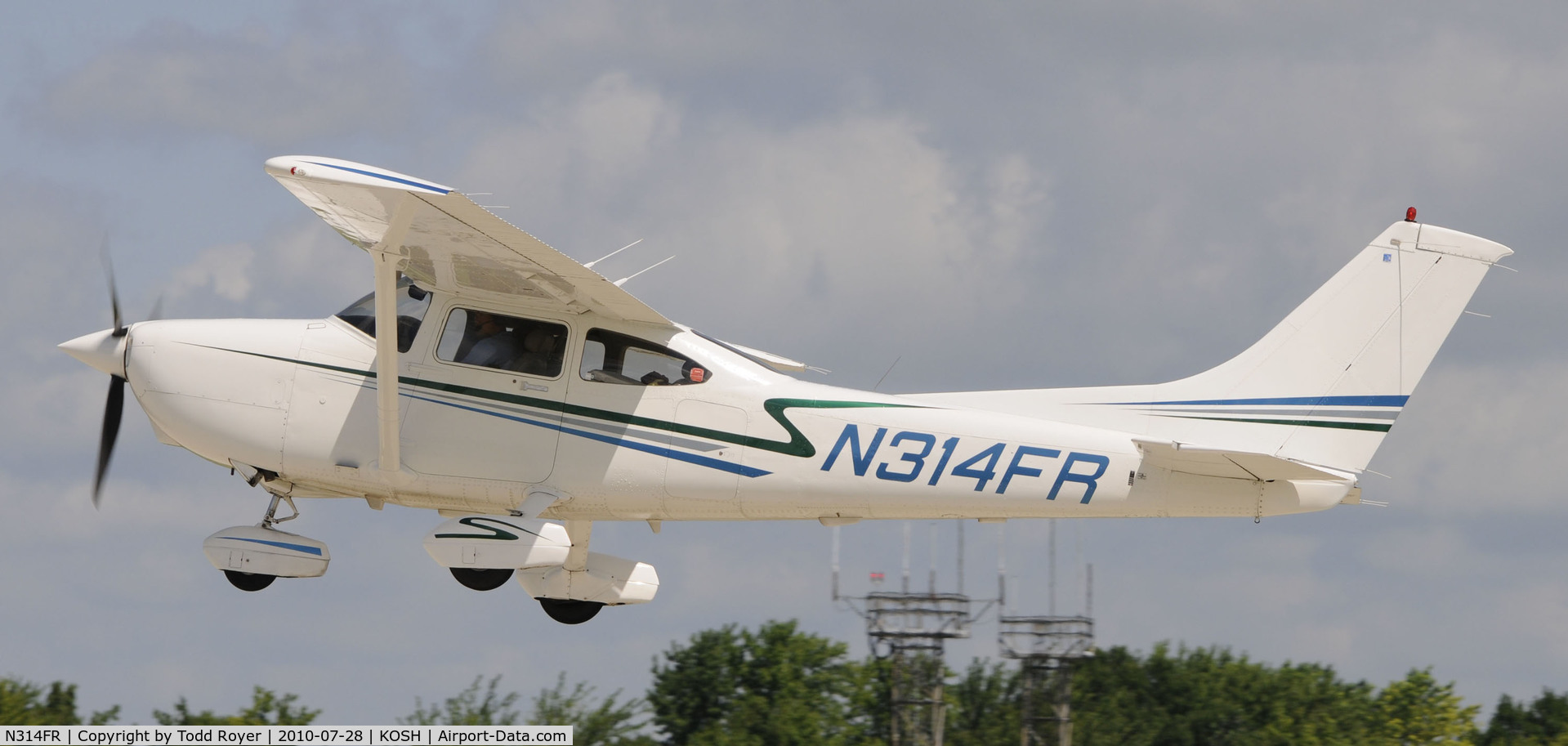 N314FR, 1998 Cessna 182S Skylane C/N 18280260, EAA AIRVENUTRE 2010