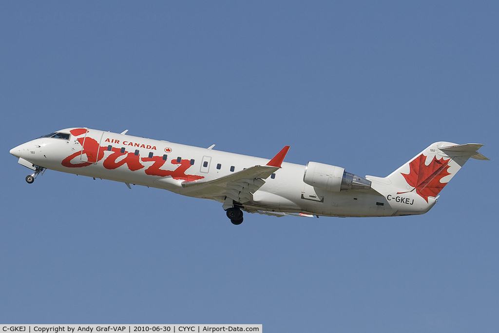 C-GKEJ, 1998 Bombardier CRJ-200ER (CL-600-2B19) C/N 7269, JAZZ CRJ