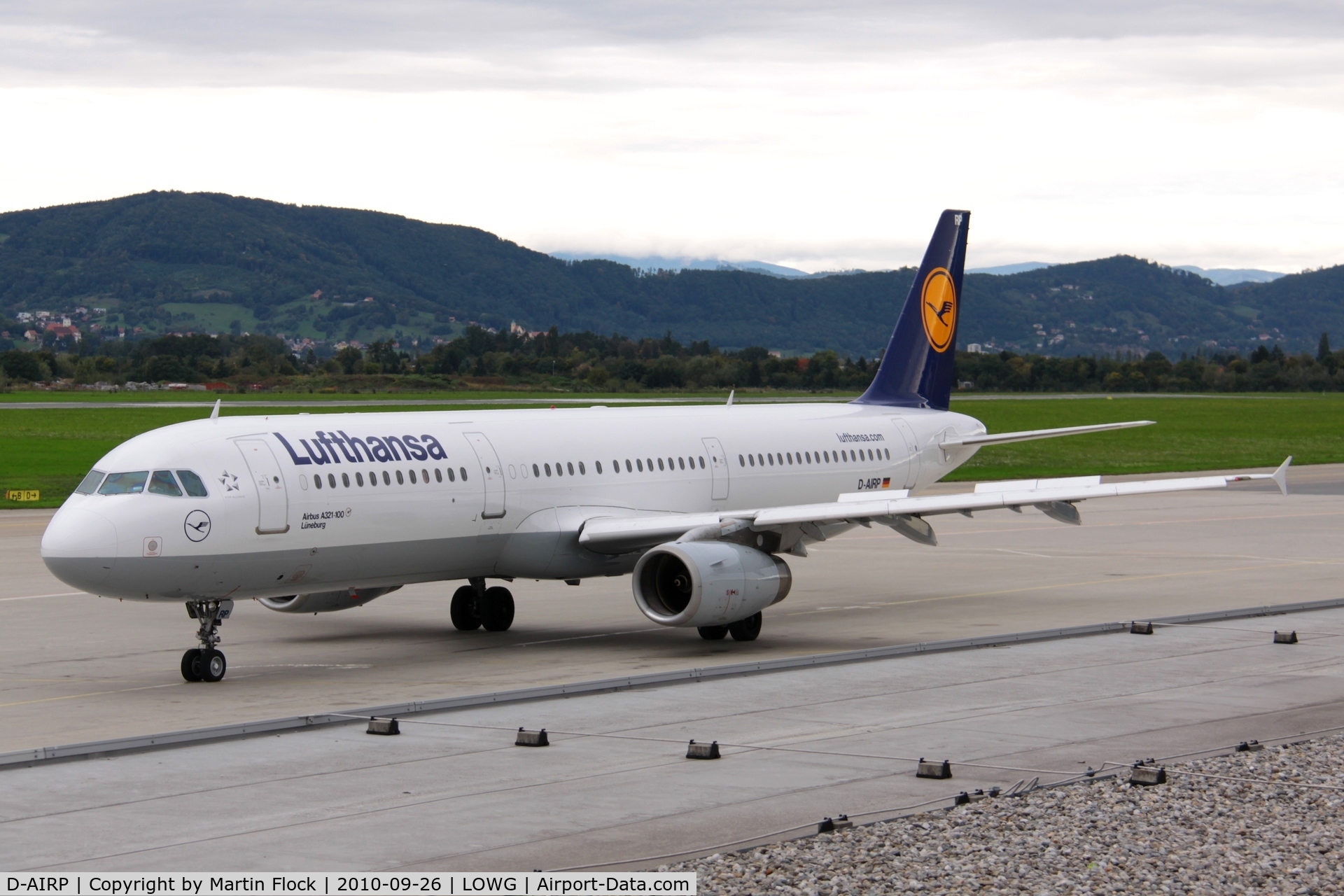 D-AIRP, 1995 Airbus A321-131 C/N 0564, .