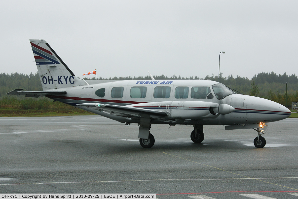 OH-KYC, Piper PA-31-350 Chieftain C/N 31-8052186, Turku Air Piper Chieftain