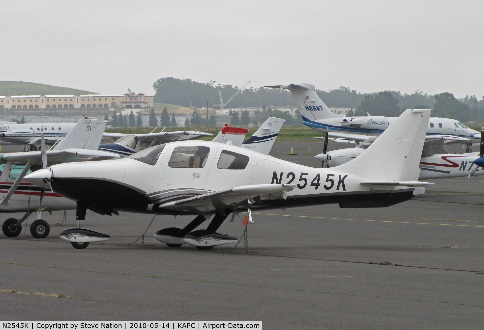 N2545K, 2004 Lancair LC41-550FG C/N 41039, Seattle-based 2004 Lancair LC41-550FG registered to Artisan aviation