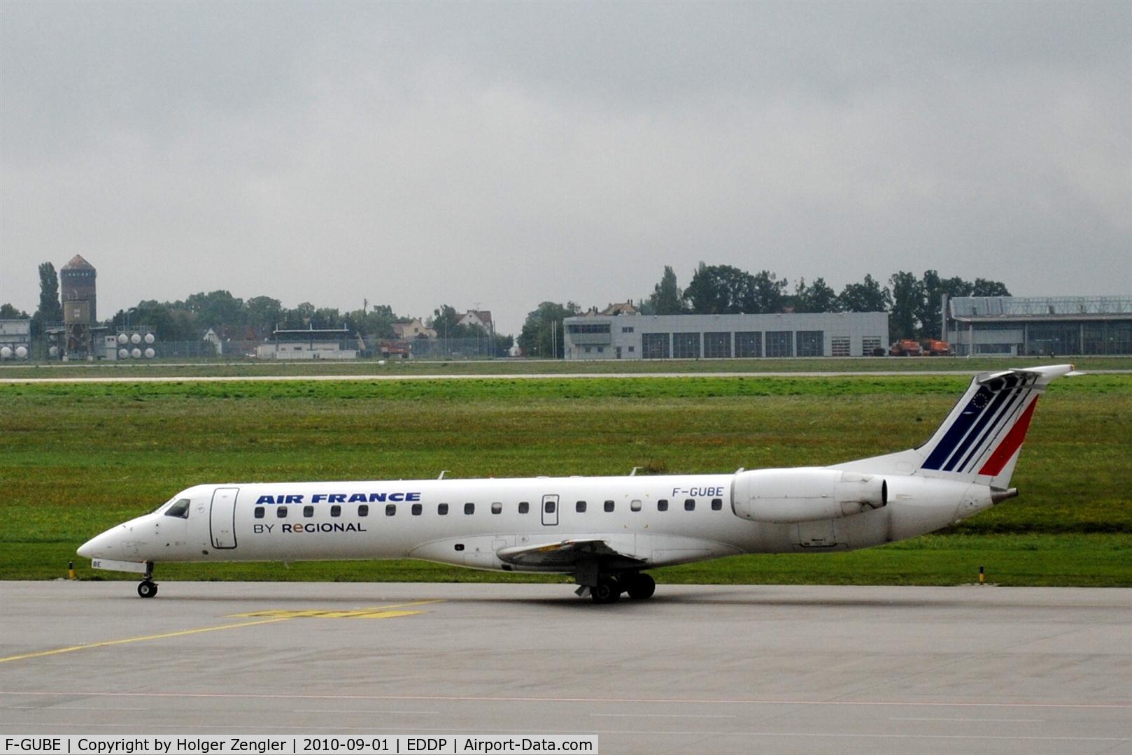 F-GUBE, 2002 Embraer ERJ-145LR (EMB-145LR) C/N 145668, Passing by on its way to Paris CDG