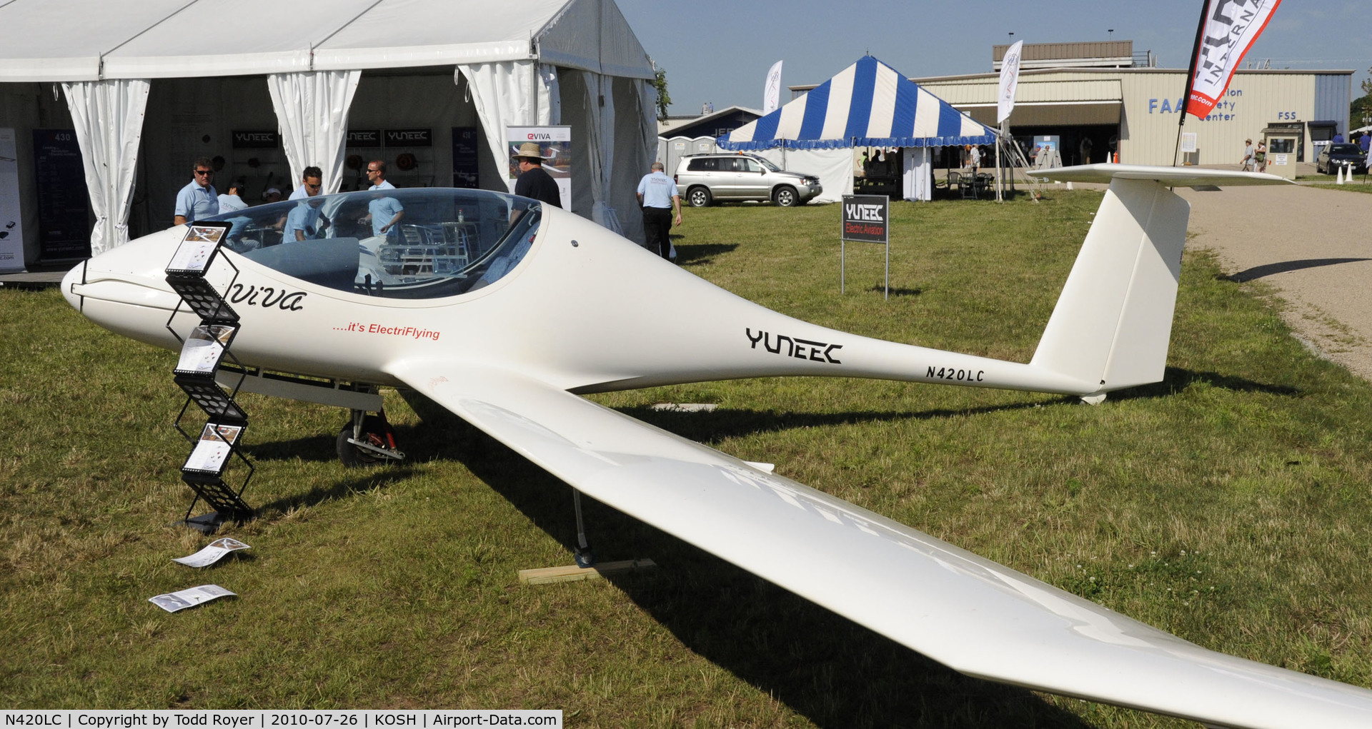 N420LC, Composit Airplanes Spol Sro VIVA C/N 01, EAA AIRVENTURE 2010