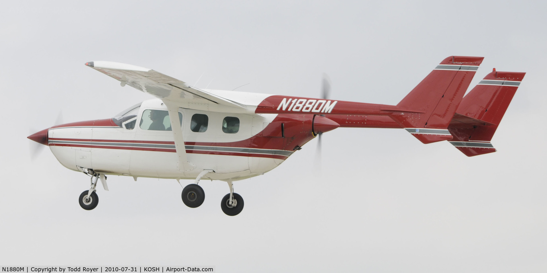 N1880M, 1973 Cessna 337G Super Skymaster C/N 33701480, EAA AIRVENTURE 2010
