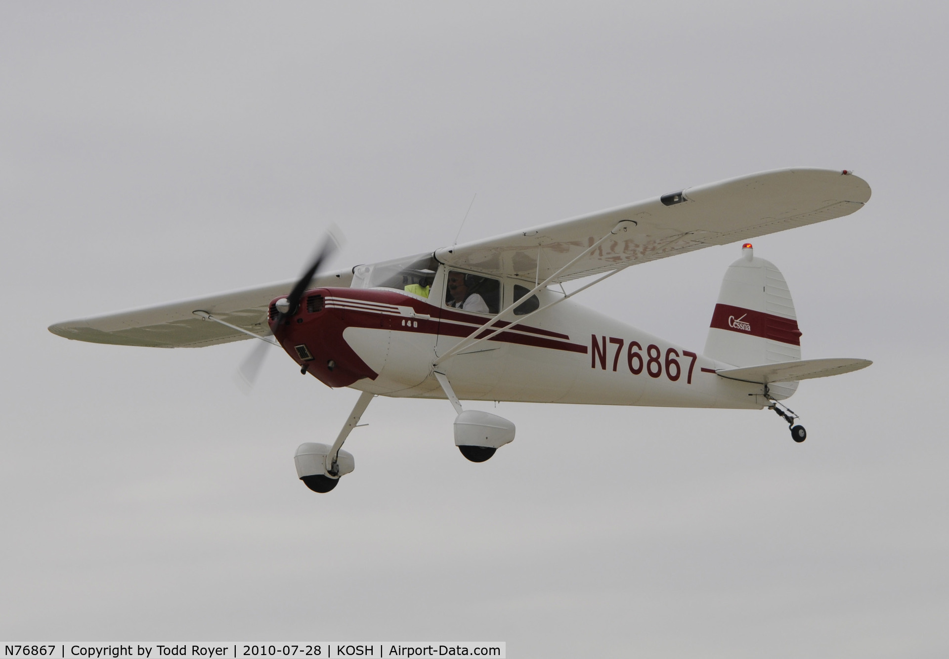 N76867, 1946 Cessna 140 C/N 11301, EAA AIRVENTURE 2010