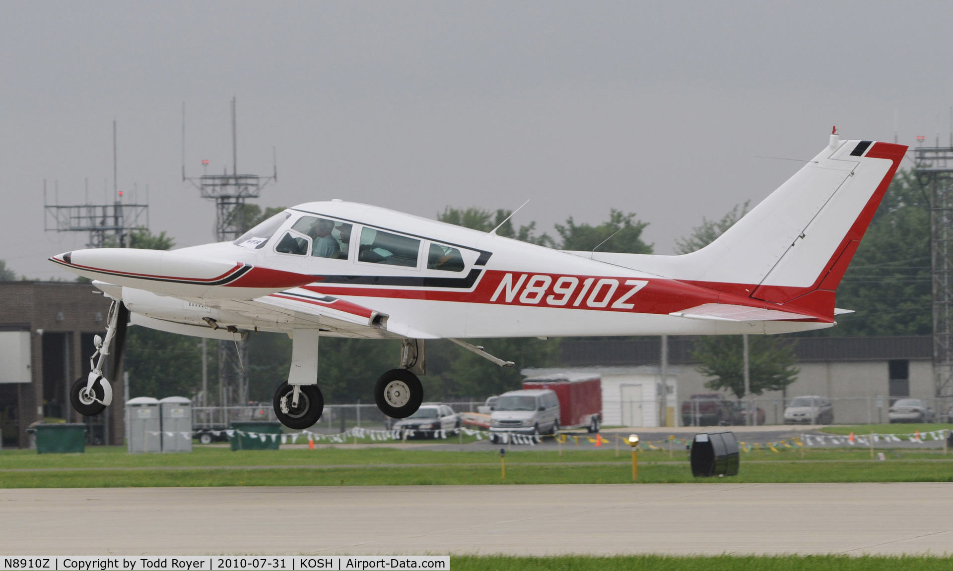 N8910Z, 1961 Cessna 310G C/N 310G0010, EAA AIRVENTURE 2010
