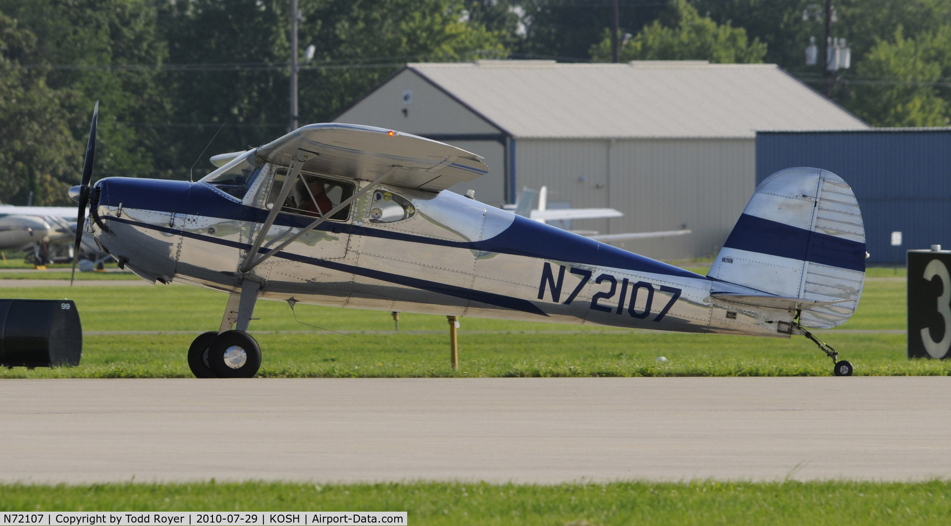 N72107, 1946 Cessna 140 C/N 9272, EAA AIRVENTURE 2010