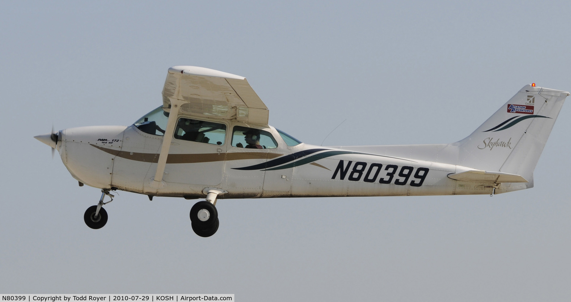 N80399, 1976 Cessna 172M C/N 17266571, EAA AIRVENTURE 2010
