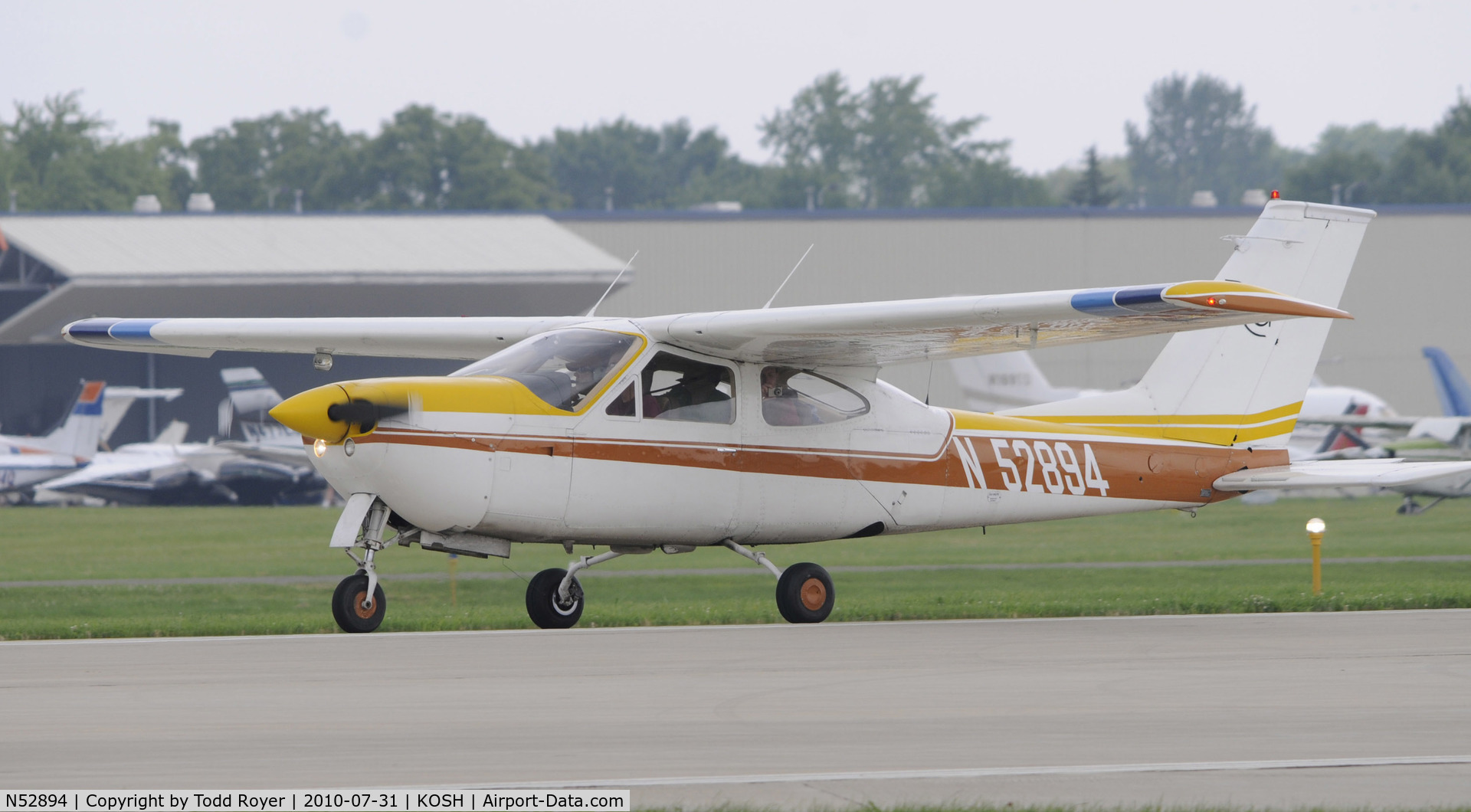 N52894, 1977 Cessna 177RG Cardinal C/N 177RG1302, EAA AIRVENTURE 2010
