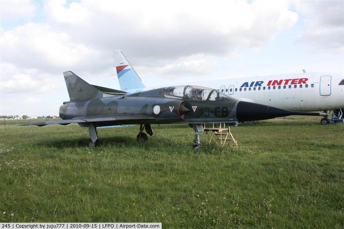 245, Dassault Mirage IIIB-2(RV) C/N 245, on display at Atis-mon muséum
