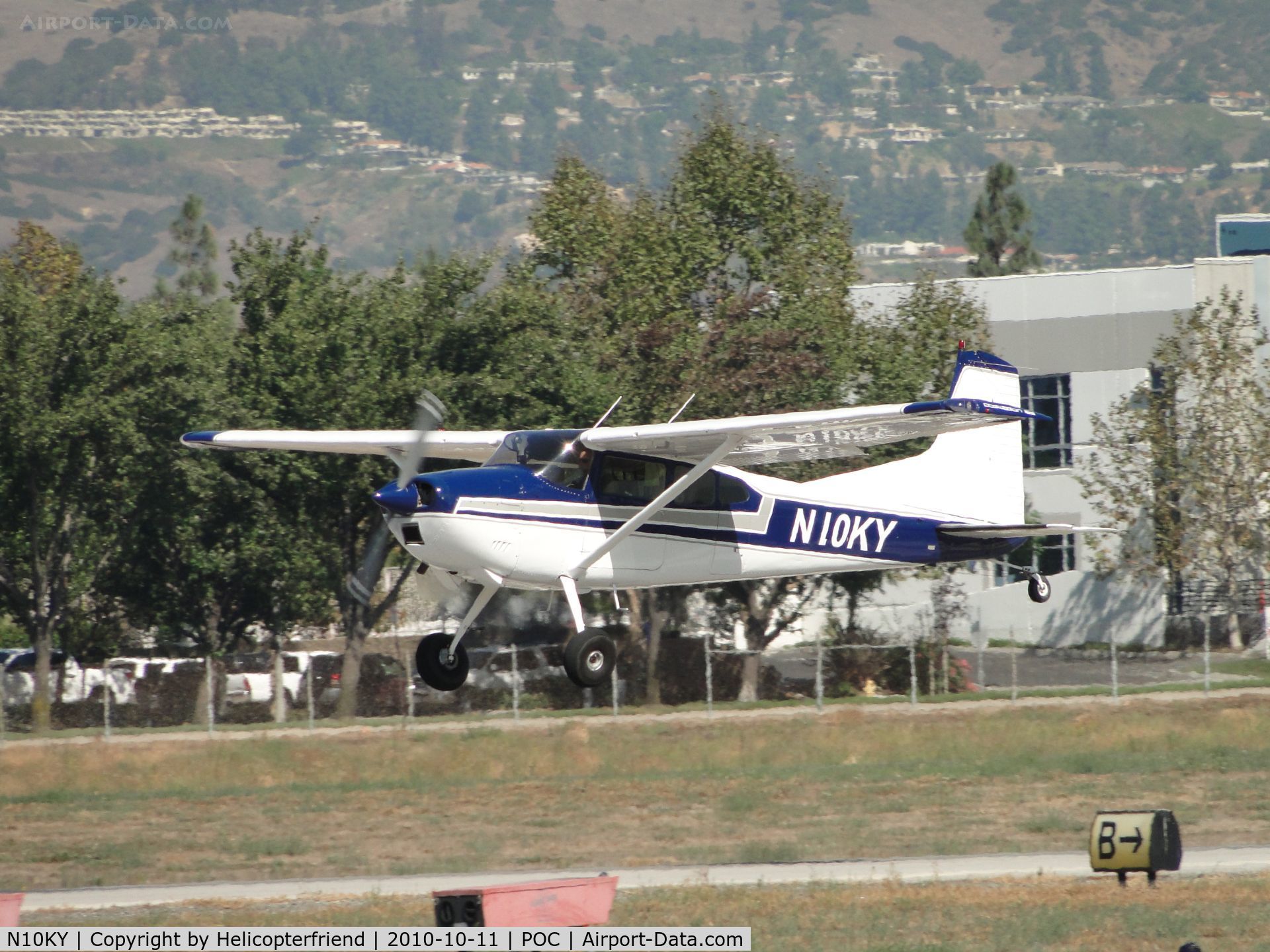 N10KY, 1971 Cessna A185E Skywagon 185 C/N 18501898, We have lift off from runway 26L and headed westbound