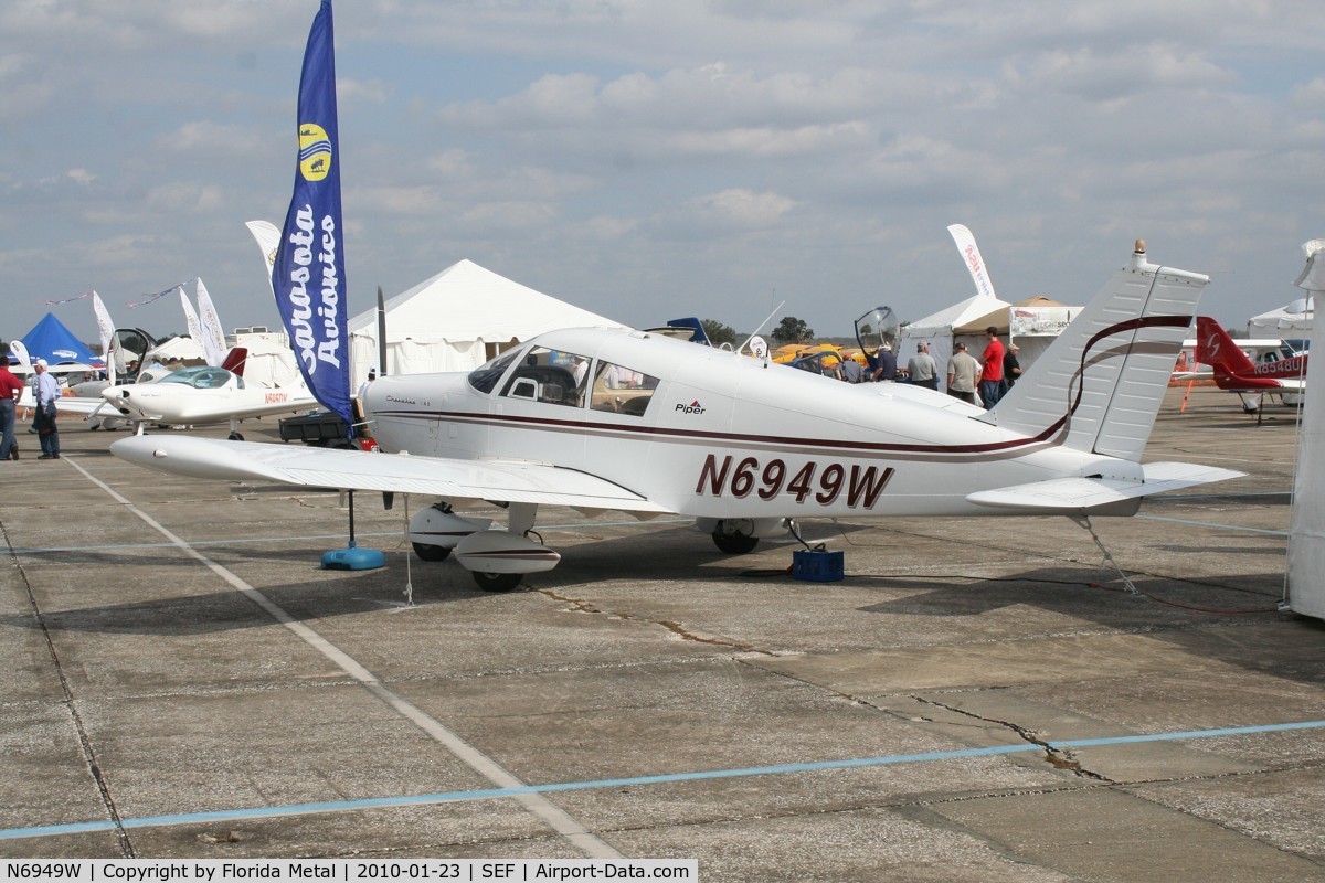 N6949W, 1965 Piper PA-28-140 C/N 28-21138, Piper PA-28-140