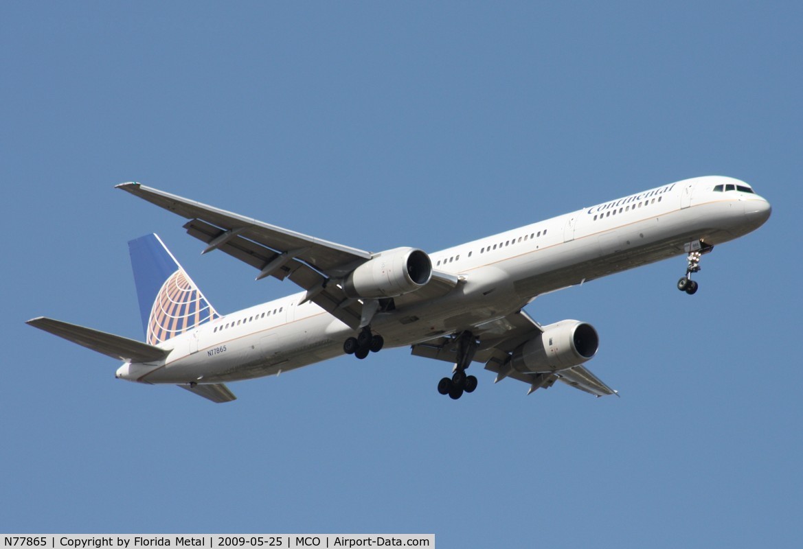 N77865, 2002 Boeing 757-33N C/N 32589, Continental 757-300