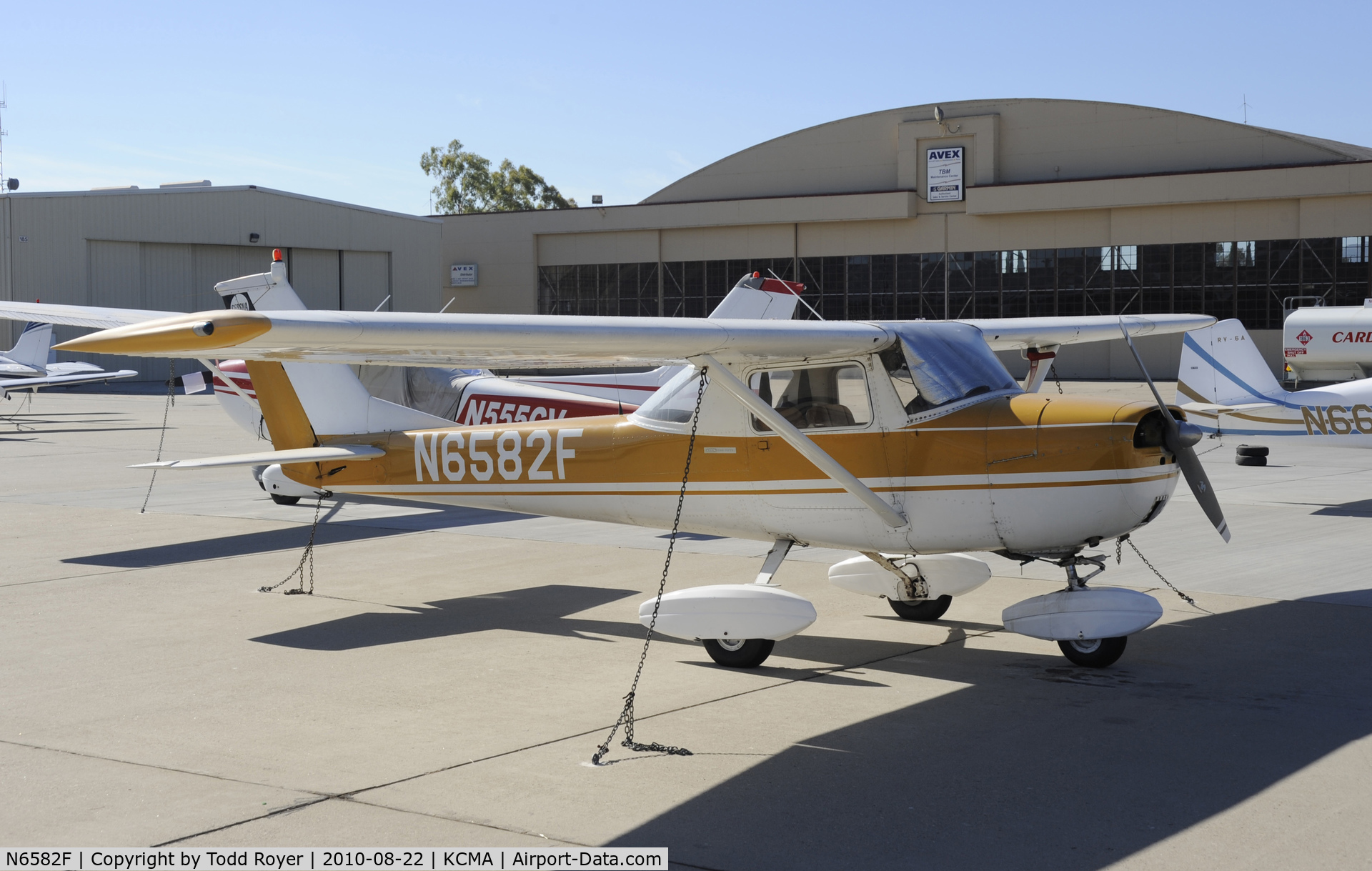N6582F, 1966 Cessna 150F C/N 15063182, 2010 CAMARILLO AIRSHOW