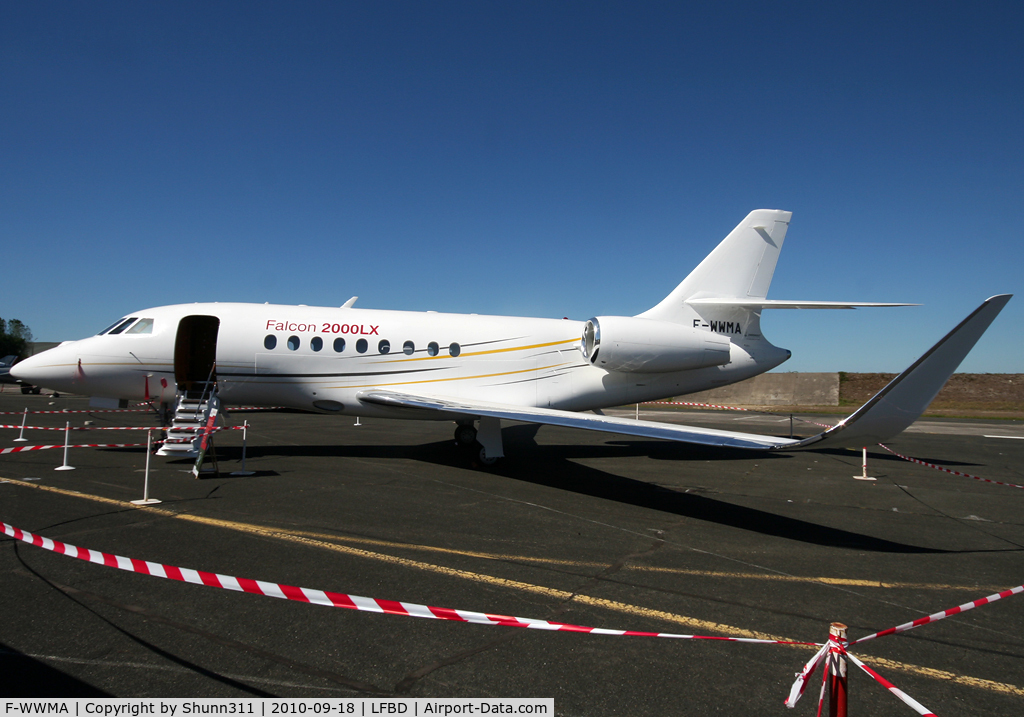 F-WWMA, 2007 Dassault Falcon 2000EX C/N 140, Falcon 2000LX exhibited during Day of Patrimony 2010 at the BA106...