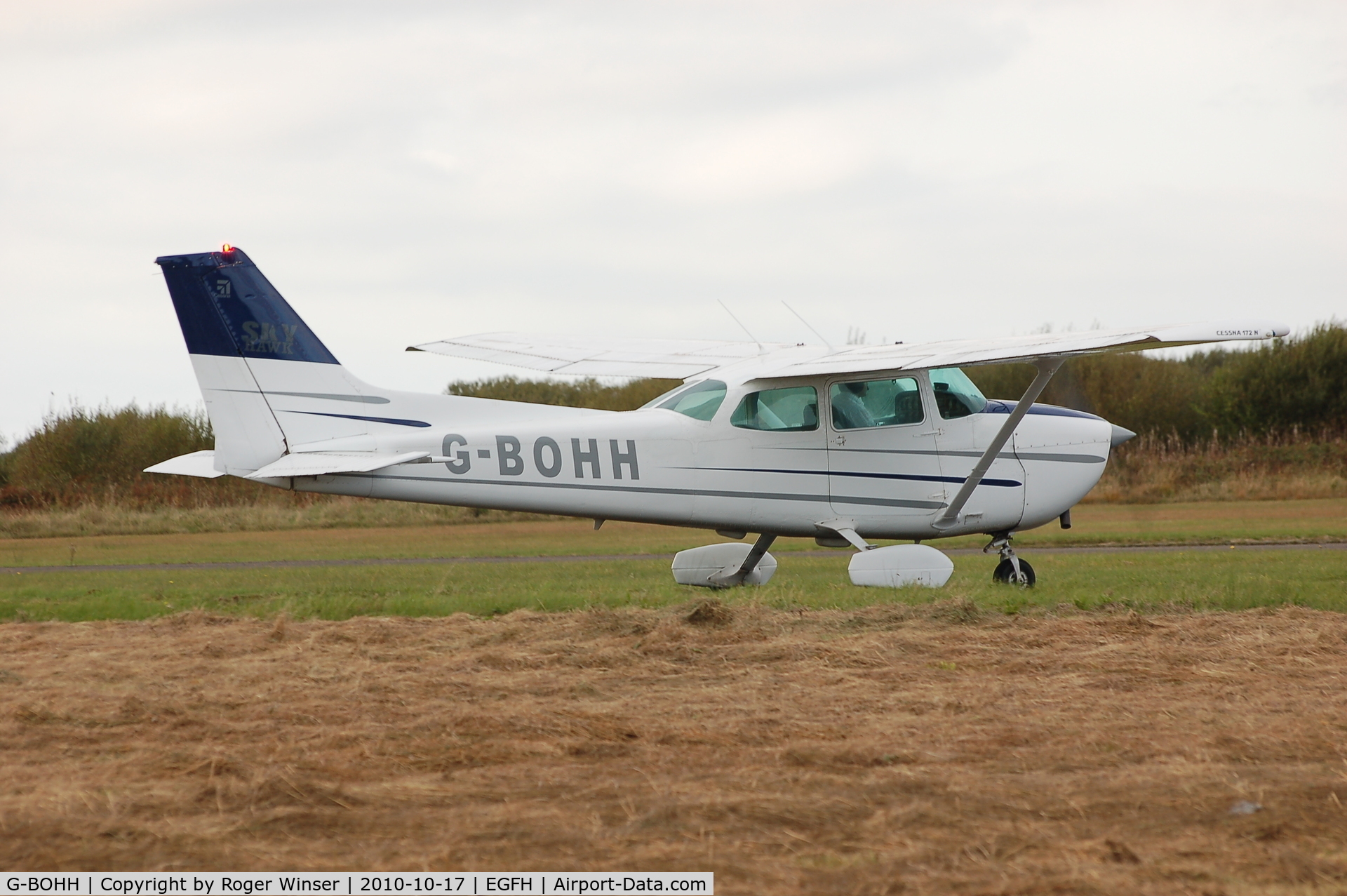 G-BOHH, 1980 Cessna 172N C/N 172-73906, Resident Cessna Skyhawk.